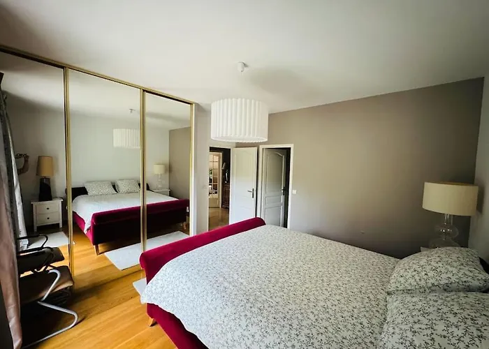 Villa Demeure Familiale Avec Jardin, Quartier Calme Colomby-Anguerny