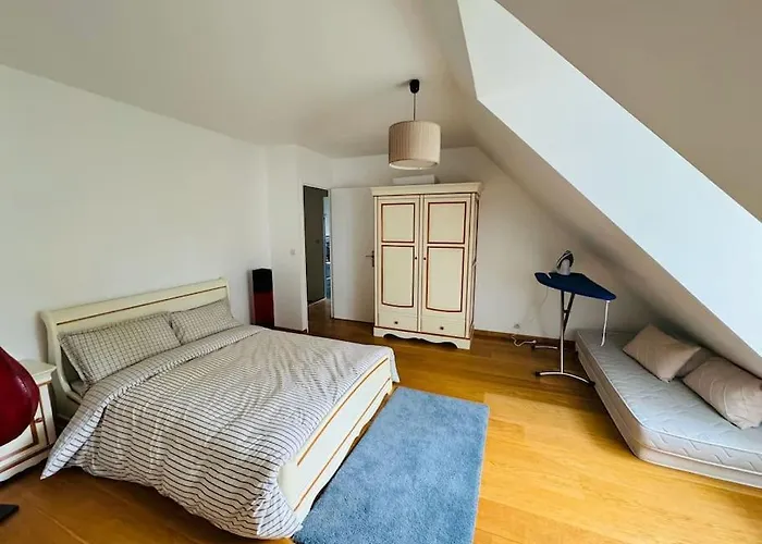 Demeure Familiale Avec Jardin, Quartier Calme Villa Colomby-Anguerny